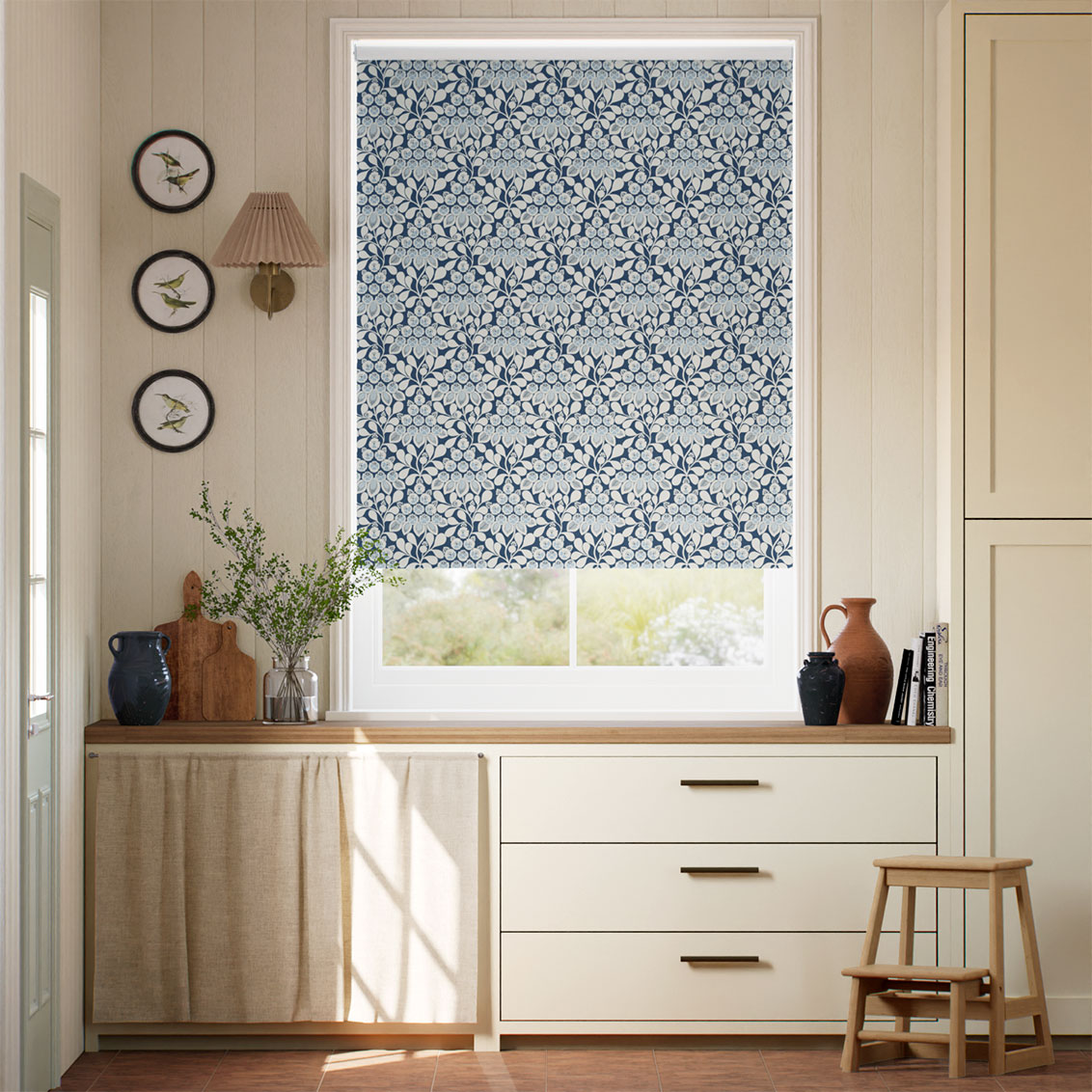 ３エルサ　ミッドナイト Roller Blind