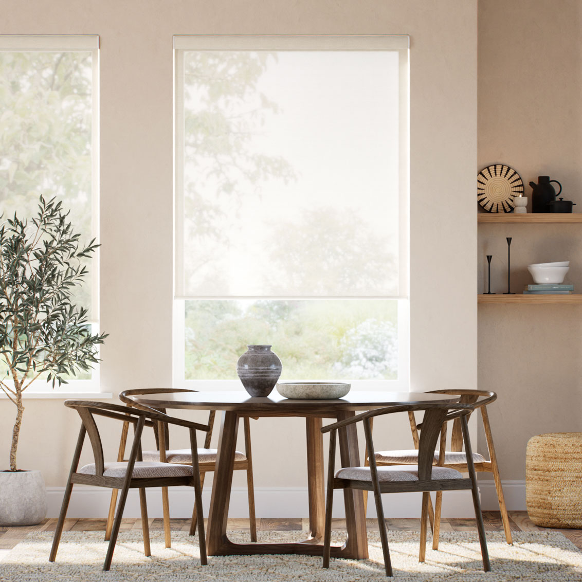 Soft Raise Oculus Linen ロールスクリーン